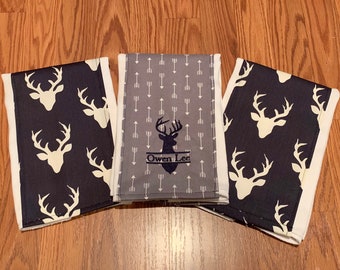Deer Head Burp Clothes - Custom Burp Clothes - Embroidered Burp Clothes - Set of 3 Burp Cloths - Hunting theme burp Clothes