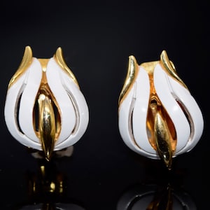 Vintage White Enamel & Gold Clip On Earrings