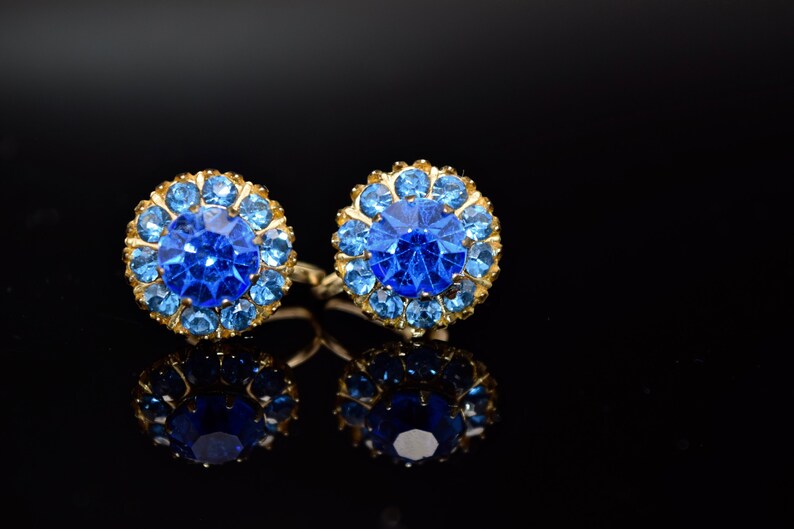Coro Pegasus Box Blue Rhinestone Screw Back Earrings 50s Blue Rhinestone Earrings Coro Earrings