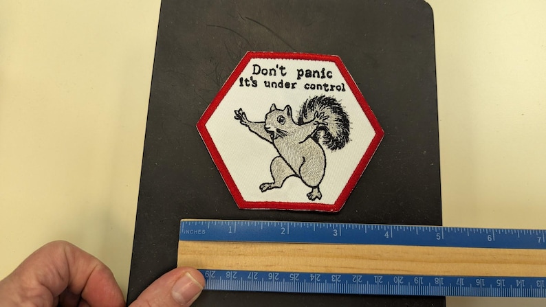 Dont Panic Squirrel Patch bild 3