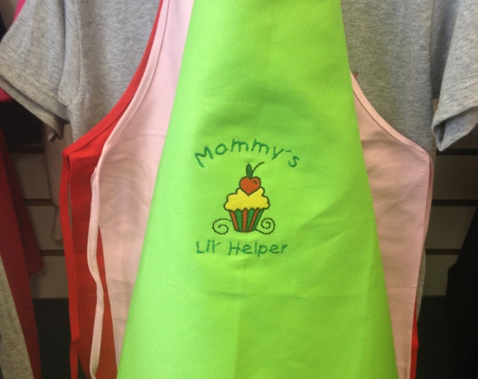 Custom Embroidered Toddler Aprons Stating, "Mommy's Lil' Helper," Personalized Toddler Apron for Birthday, Holidays, or Any day