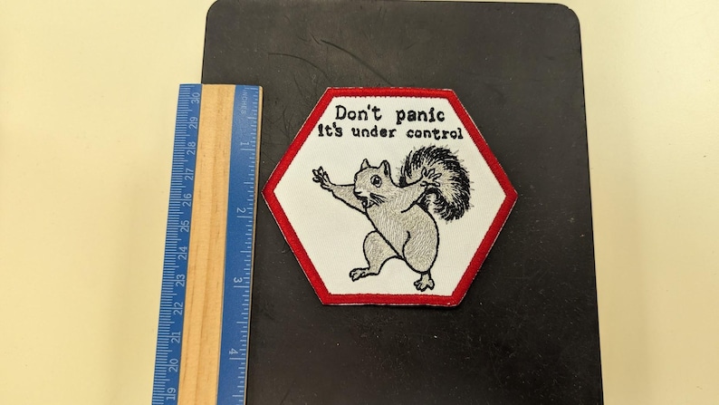 Dont Panic Squirrel Patch bild 4