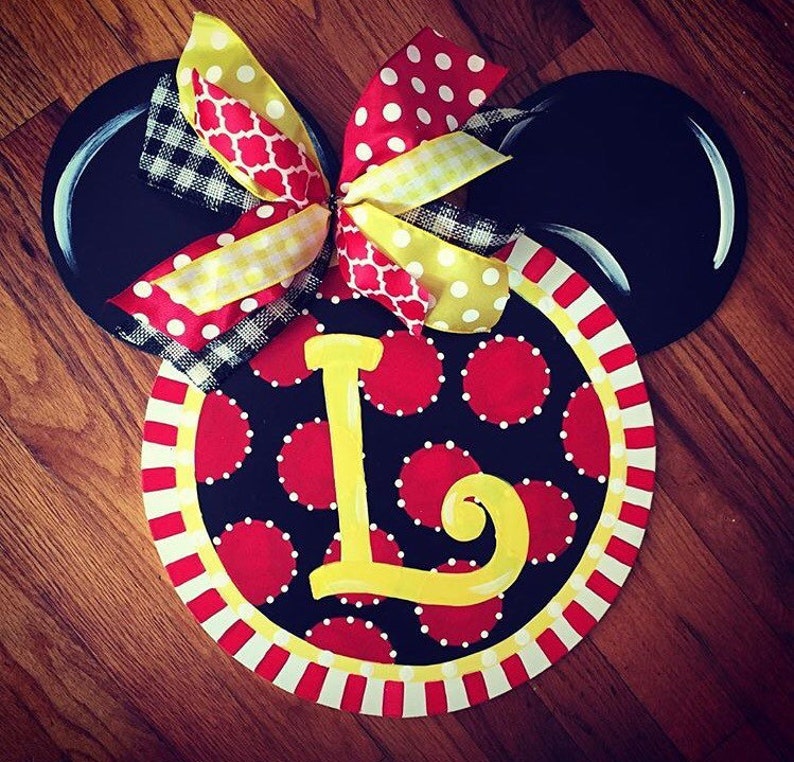 Adorable Disney Inspired Door Hanger Etsy adorable-disney-inspired-door-hanger-etsy
