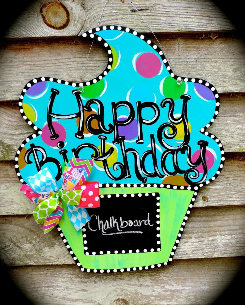 Large Cupcake Door Hanger
