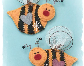 Snowbees Tree Hangers Felt Pattern - Christmas Decorations