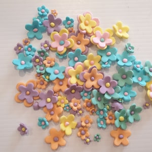 60 Pastel flower blooms edible fondant toppers cake decorations
