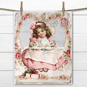 Shabby Chic viktorianisches Mädchen mit Puppe druckbare, französische digitale Weihnachtspostkarte, sofortiger Download digitales Bild