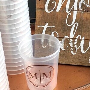 Circle Monogram Wedding Cups, Custom Printed Party Cups, Modern Monogram Plastic Stadium Cups, Personalized Party Favors, Engagement Party
