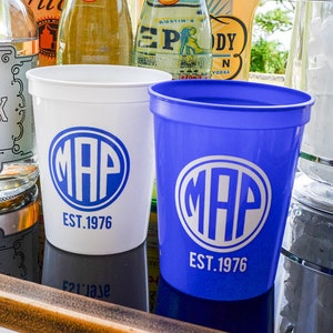 Wedding Monogram Party Cups, Personalized Plastic Stadium Cups, Custom Wedding Favors, Personalized Favors, Custom Barware, Custom Cups