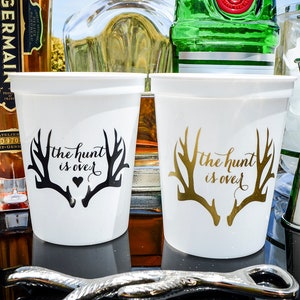 The Hunt is Over Custom Stadium Cups, Personalized Wedding Cups, Custom Plastic Cups, Engagement Party, Personalized Favors, Hunting Theme