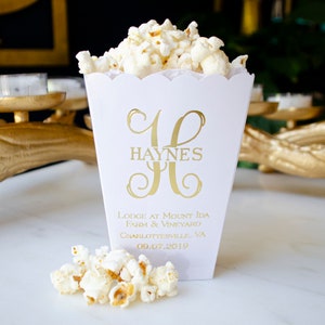 Gold Monogram Favor Boxes, Scalloped Favor Boxes, Popcorn Boxes, Wedding Popcorn Bar, Art Deco, Custom Snack Boxes, Personalized Gift Boxes Bild 8