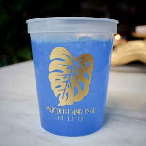 Monstera Leaf Mood Cups, Color Changing Tropical Wedding Cups, Custom Party Cups, Stadium Plastic Cups, Party Cup Favors, Bachelorette Party