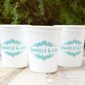 Custom Plastic Wedding Stadium Cups, Personalized Couples Party Cups, Engagement Party, Custom Barware, Personalized Wedding Favors