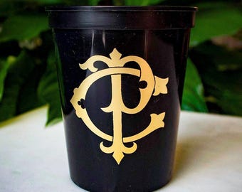 Monogrammed Wedding Favor Cups, Personalized Cups, Customized Stadium Cups, Drink Cups, Plastic Party Cups, Bridal Shower, Engagement Party