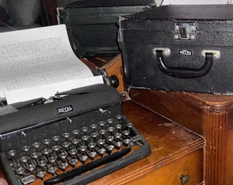 Antique Typewriter Royal vintage Typewriter w/ Case Works great! glass letters? Portable typewriter extra inks…