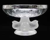 Vintage Signed Lalique Crystal Art Glass Bowl quot Nogent quot With Four Frosted Bird Pedestal France Excellent Condition