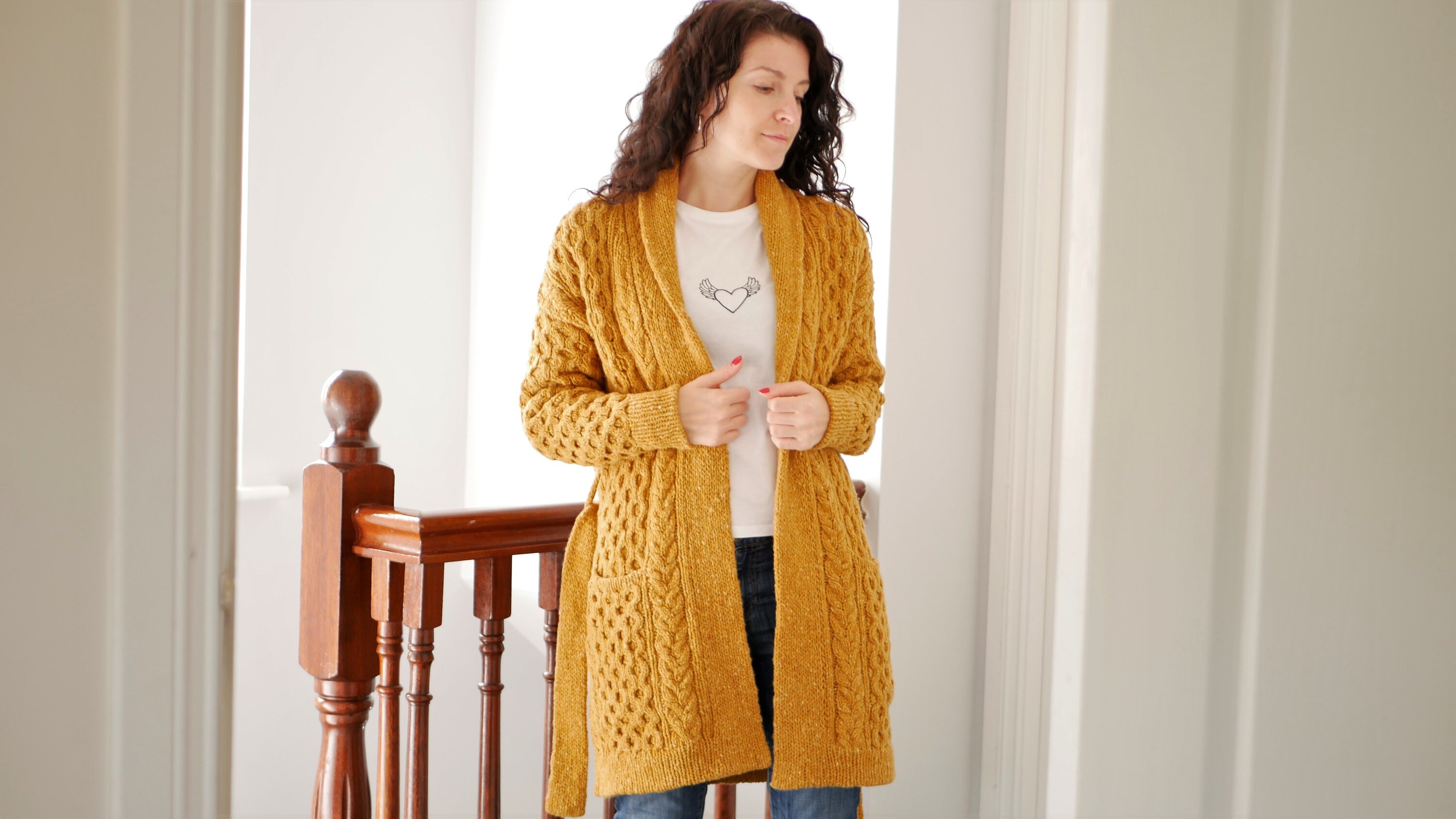 Cardigan Long Homme En Laine Mérinos Irlandaise – Maille Aran, Boutons Football, Poches Plaquées - 9