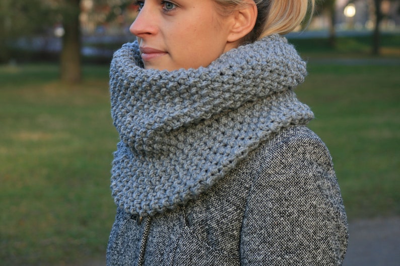 Women's gray acrylic knit snood / infinity scarf /knit | Etsy