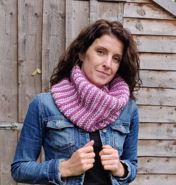 Pink store snood scarf
