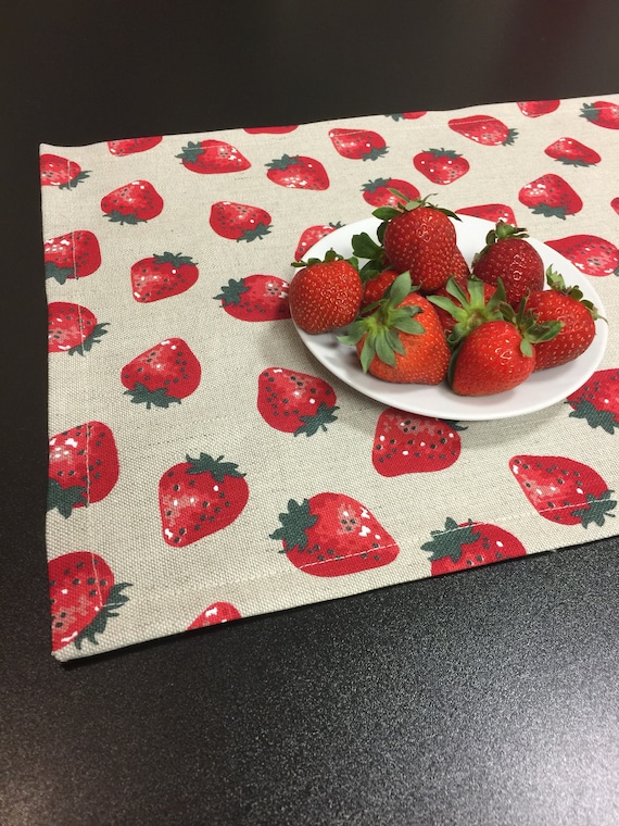 リネンプレースマットセット リネン生地 イチゴ柄 夏用テーブルマット 