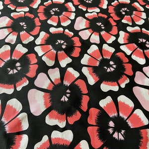 Round Tablecloth Floral Table Linen Square Tablecloth Black Pink Scandinavian Design