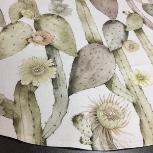 Small cotton tablecloth Round cactus pattern tablecloth