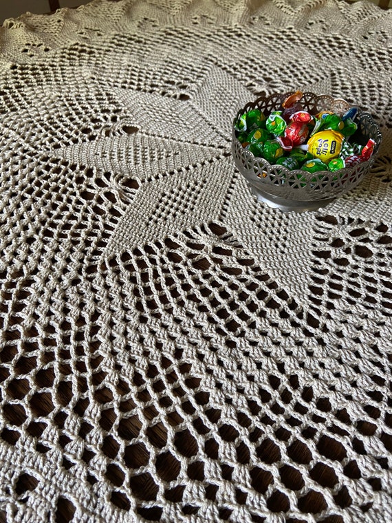 Napperon Dentelle Au Crochet Coloris Beige 56 Cm - Un Grand Marché