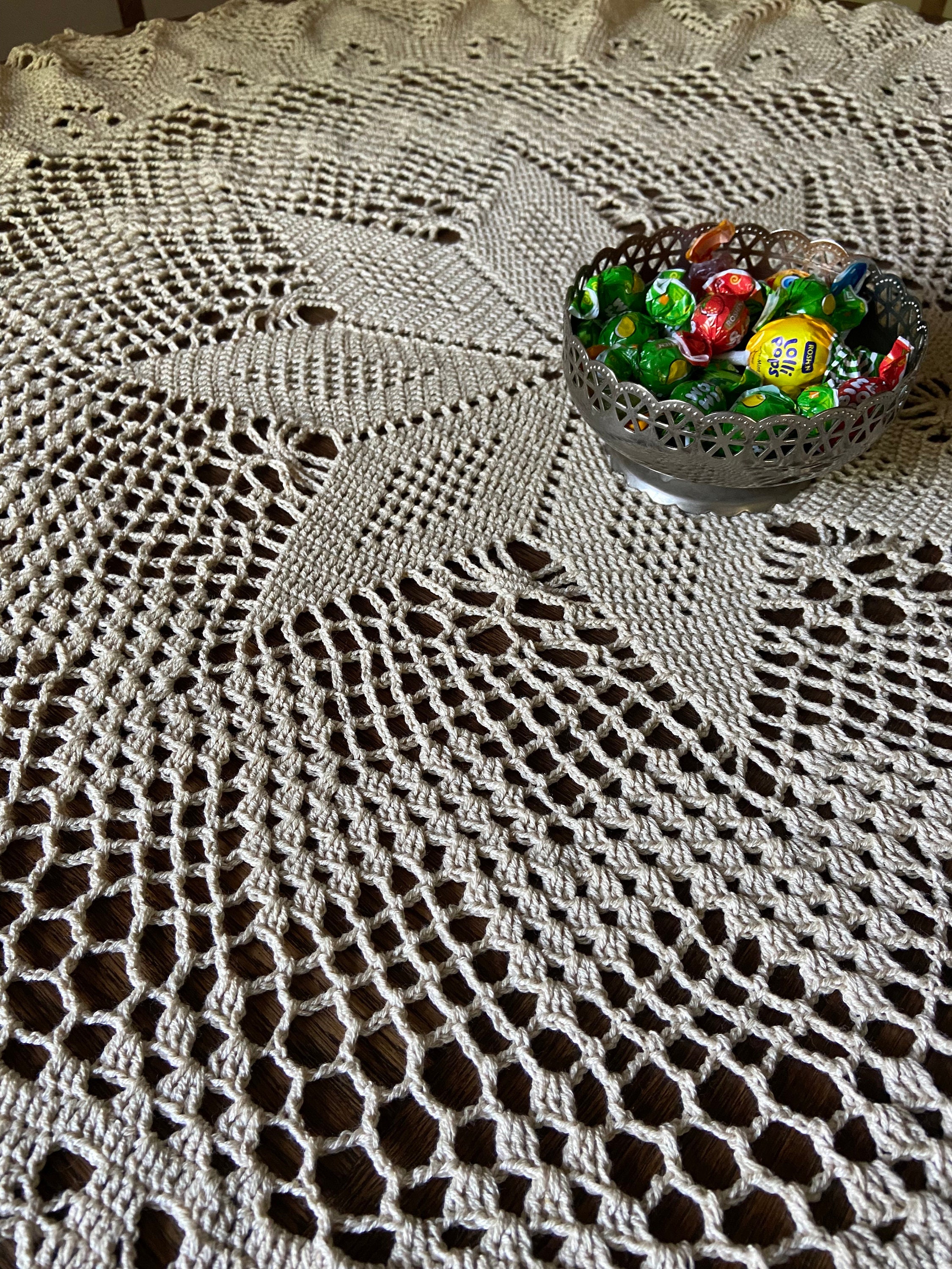 Nappe Ronde Vintage 70 Pouces - Coton Crochet Dentelle Beige - Tissée Main - Neuf