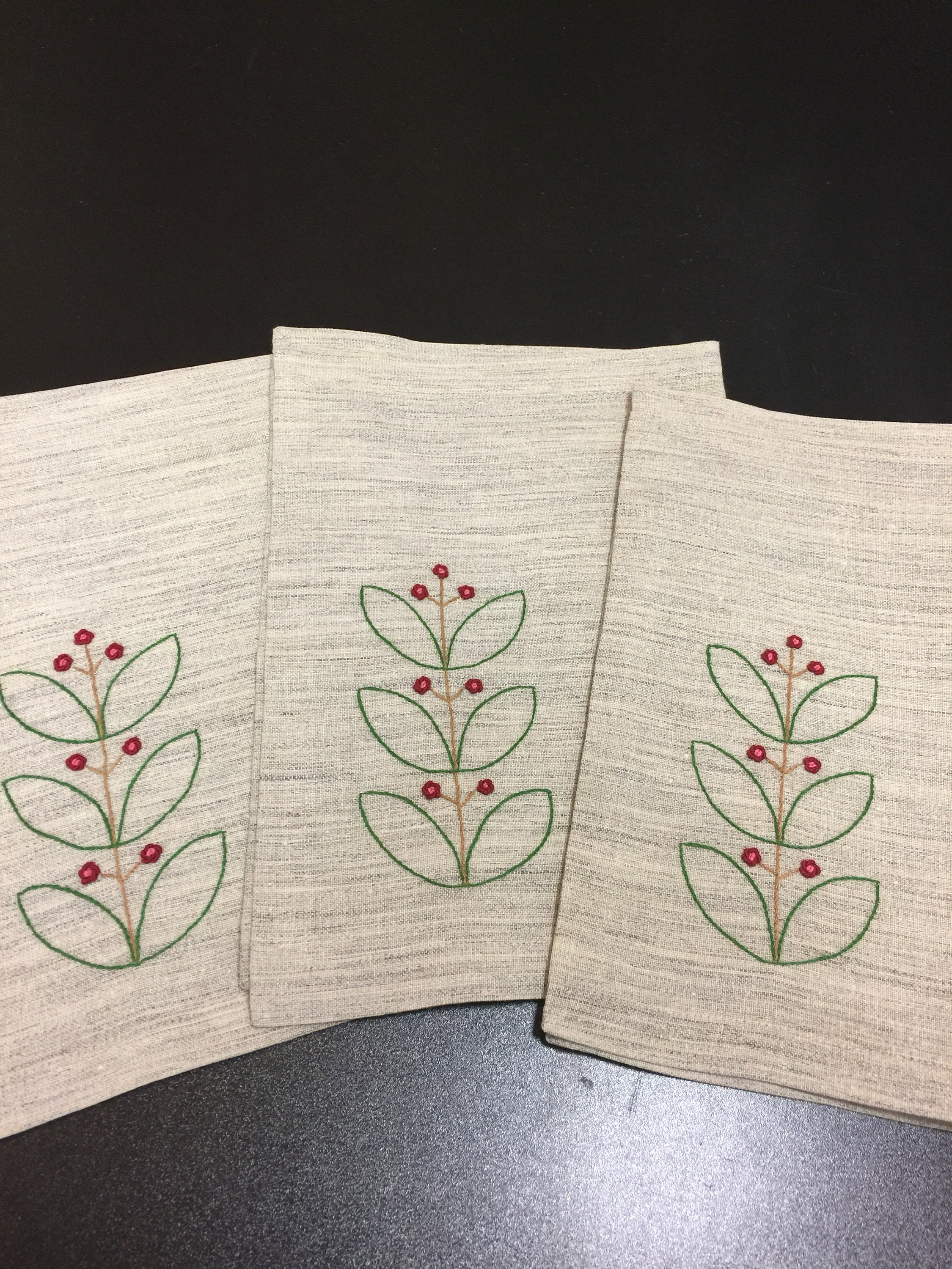 Linen Placemats Hand Embroidered Placemats Set 3 Botanic Etsy España