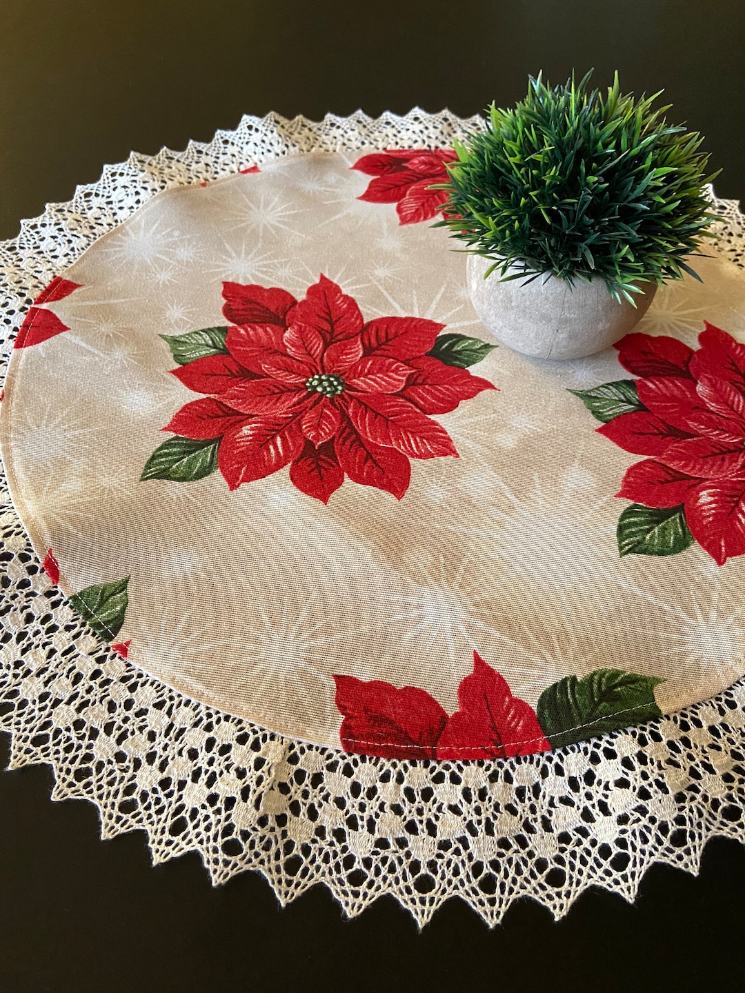 Round Christmas Doily Round Table Mat Lace Round Table Topper Etsy