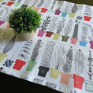 Cotton table runner Italian pots pattern Scandinavian fabric table runner