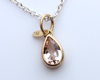 Pendant with morganite in 750 yellow gold