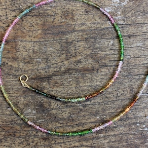 Tourmaline necklace with 585 yellow gold clasp