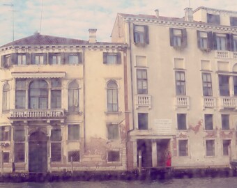 Travel Photography, Venice, Italy, Europe, Architecture, Architecture Photography, fPOE, Lady in Red