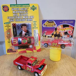 Bill Elliott (3) piece lot of die-cast collectables Ford truck Thunderbird Taurus like new Nascar race cars 90s era