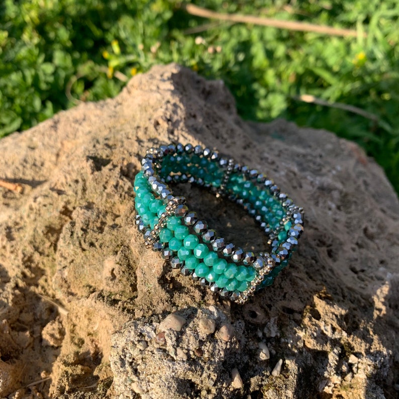 Elastic blue and silver cyrastal beacelet,handmade jewellery,handmade bracelet,cyrstal beaded bracelet