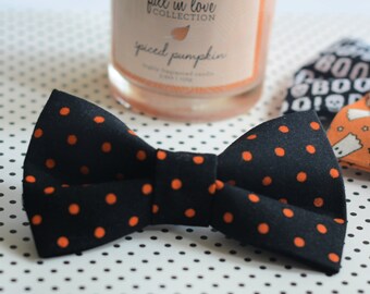 ORANGE DOTS, Halloween - Over-The-Collar Pet Bow Tie