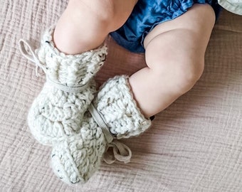 TALL Tweed Classic Booties / Baby Slippers / Crochet Baby Booties / Baby Announcement / Crochet Baby Slippers / Baby Booties / Baby Shoes