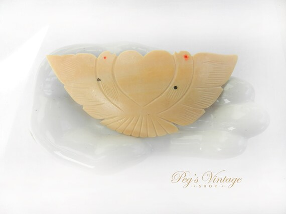 Carved Celluloid Dove Birds Barrette, Vintage Hai… - image 1