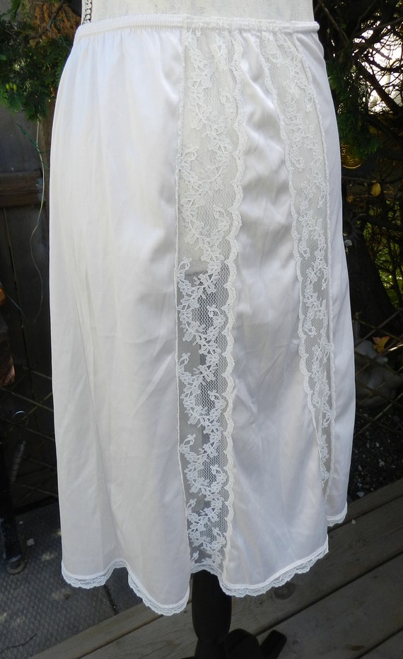 Vintage half slipfrench maid Gem