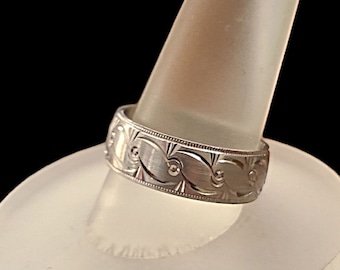 Vintage 925 Sterling Silver Ring, Scroll Silver Wedding / Stacking Band Size 8 1/2