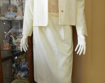 Vintage Sears 2-Piece Skirt Suit, Cream Color Skirt Suit / 1960's Casualaire London Design / Modern Skirt Blazer Suit Size 10