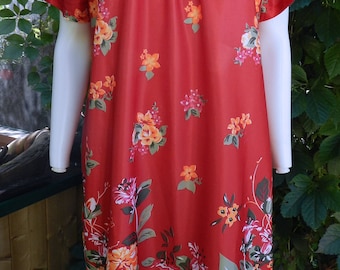 Trending 1990's Asian Style Tunic Dress, Silky Kimono Floral Dress, Vintage Floral Print Red Satin Dress Size L