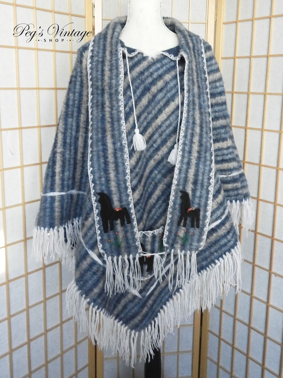 Vintage Handmade Wool Poncho, Mexican Scarf Collar