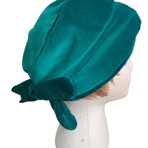 60s Mr. Fredericks Green Velvet Pillbox / Cloche Hat With Bow, Vintage Classic Hats image 4