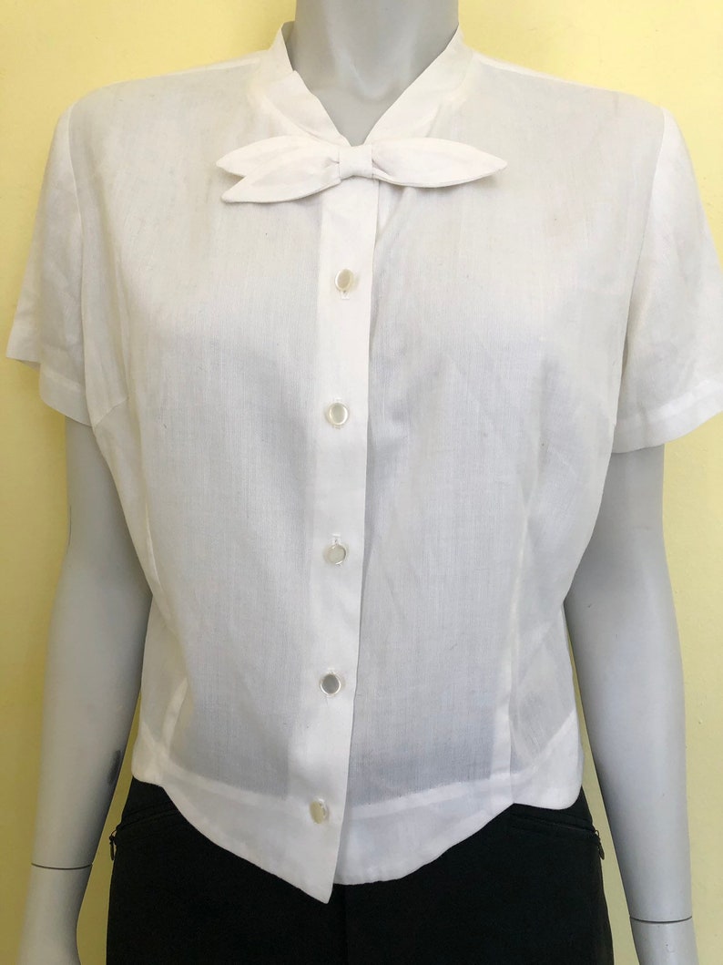 Short Sleeve Jonathan Logan Inc with Bow Tailored Blouse White Cotton size ms Union Made in USA 1950/'s Alice Stuart