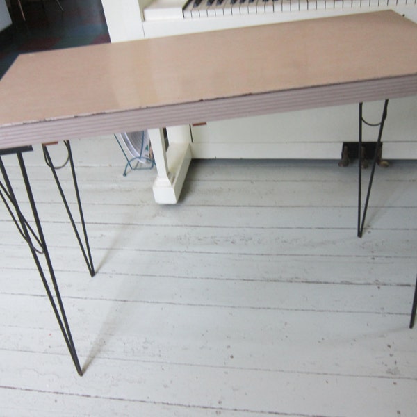 Mid Century, Hairpin Leg, Formica/Laminate Top, Modern, SIde Table