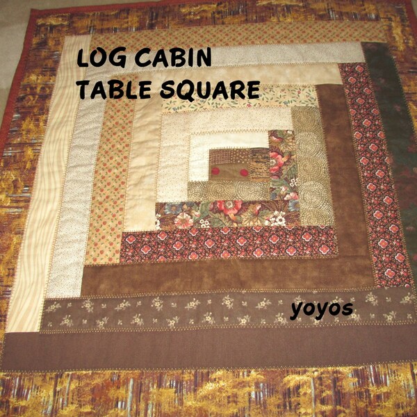 COUNTRY QUILT, TABLE Square, Topper, Log Cabin, Patchwork, Mini Quilt, Brown, Home Décor, Table Mat, Autumn, Thanksgiving, Farmhouse Accent