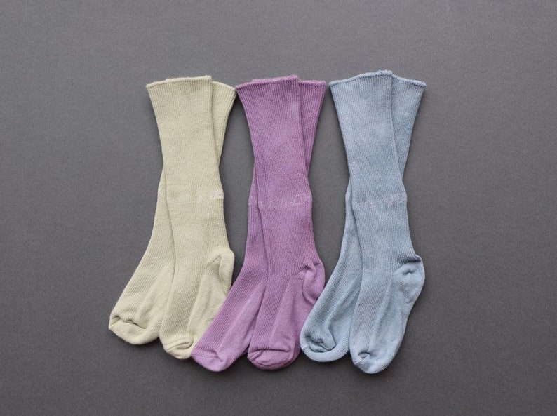 Cotton knee length socks in lilac