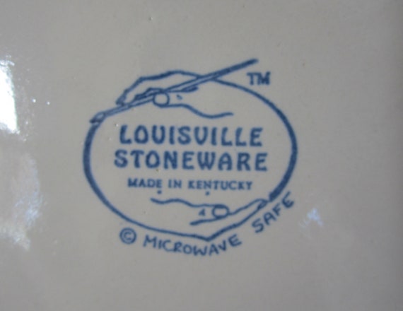 Louisville Stoneware Noah's Ark Boat Animals Text Blue Trim Gray Dinner Plate Louisville Stoneware Noah's Ark Boat Animals Text Blue Trim Gray Dinner Plate